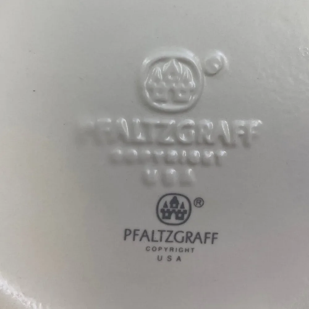 Vintage Pfaltzgraff Ceramic Tea Rose Floral Flour Canister w Chip and Lid